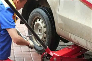 南充附近拖车24小时服务热线电话