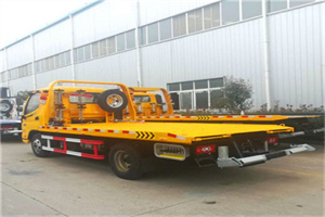 南充附近拖车救援搭电