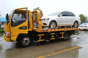 南充附近拖车救援24小时服务热线